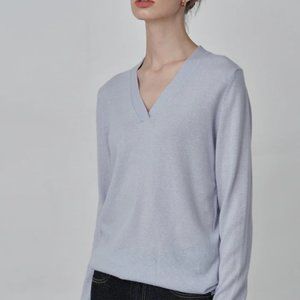 Pure Cashmere NYC Deep V Neck Sweater in Baby Blue Size Small